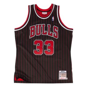 Men's Scottie Pippen Black Chicago Bulls 1995/96 Jersey